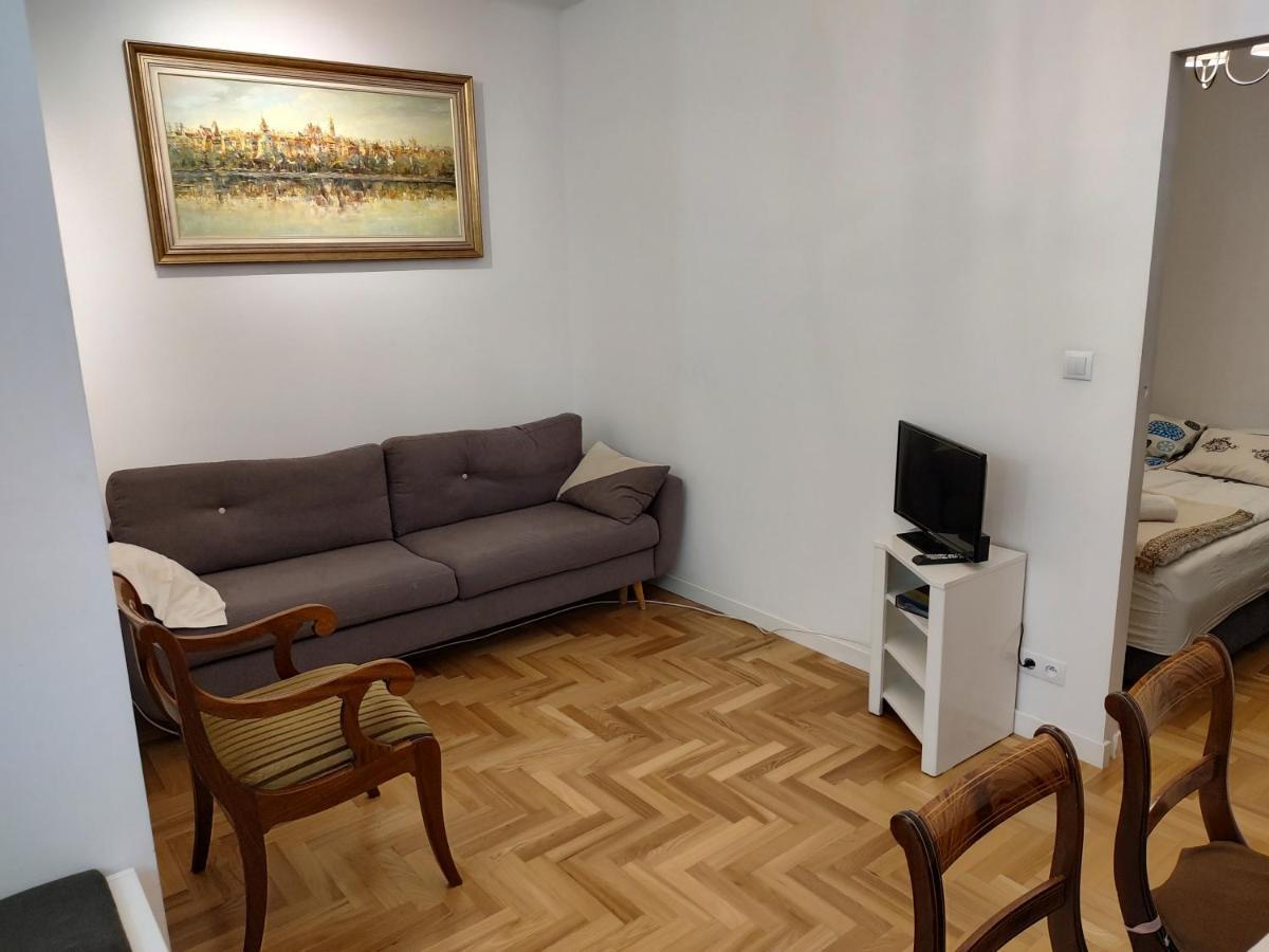 Апартаменты Apartament Przy Starym Miescie Варшава Экстерьер фото