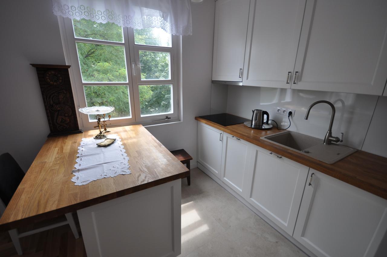 Апартаменты Apartament Przy Starym Miescie Варшава Экстерьер фото