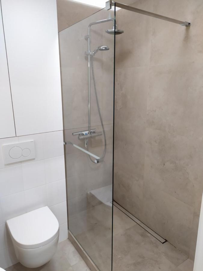 Апартаменты Apartament Przy Starym Miescie Варшава Экстерьер фото