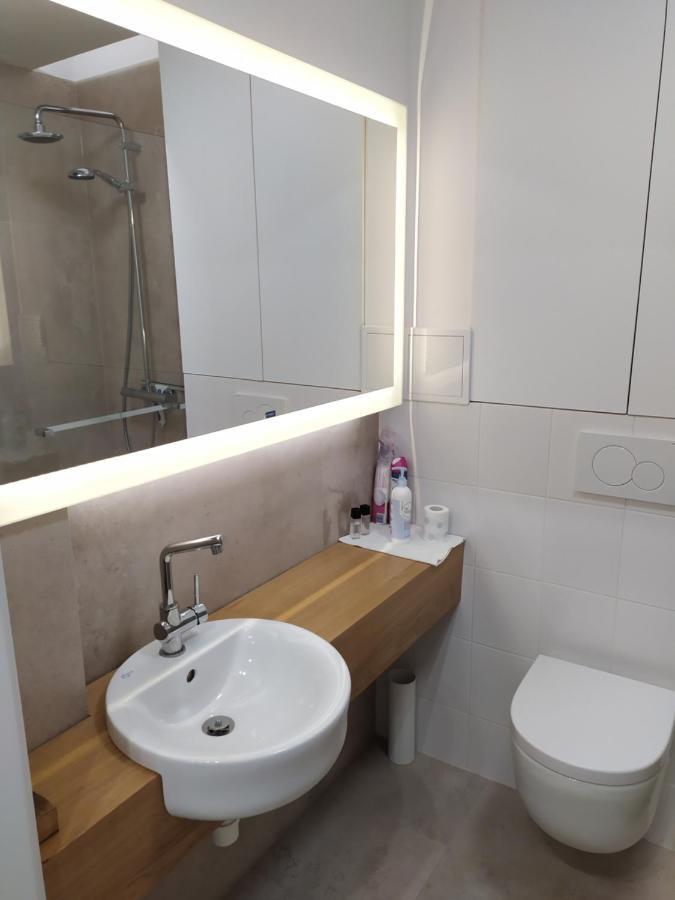 Апартаменты Apartament Przy Starym Miescie Варшава Экстерьер фото